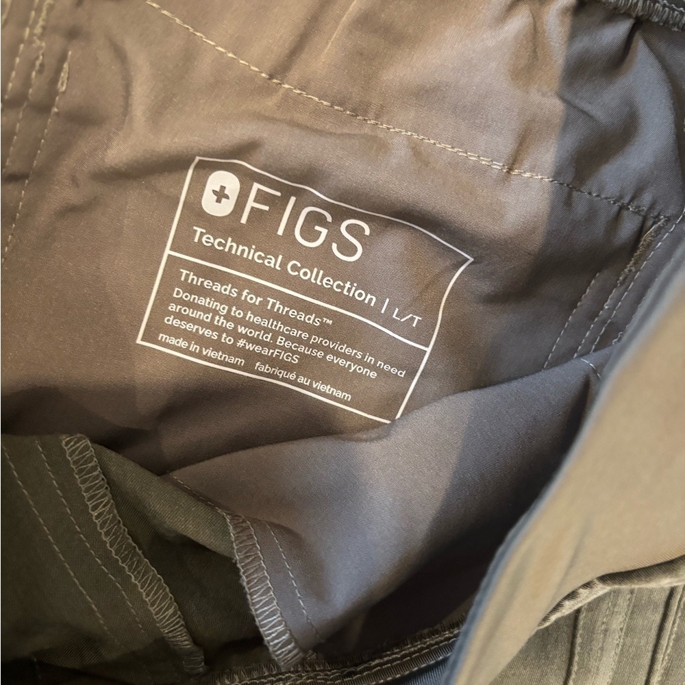 FIGS Green Scrub Pants Size Tall Large - Picture 2 of 4
